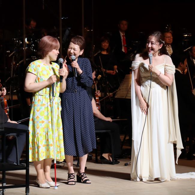 一般社団法人「ダイアローグ・ジャパン・ソサエティ」の佐川久美子さん、アテンドのミキティさんにお話をうかがいました。
