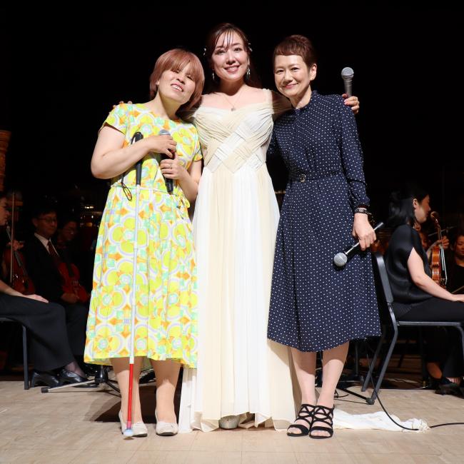 一般社団法人「ダイアローグ・ジャパン・ソサエティ」の佐川久美子さん、アテンドのミキティさんにお話をうかがいました。